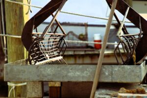 oyster power dredging equipment